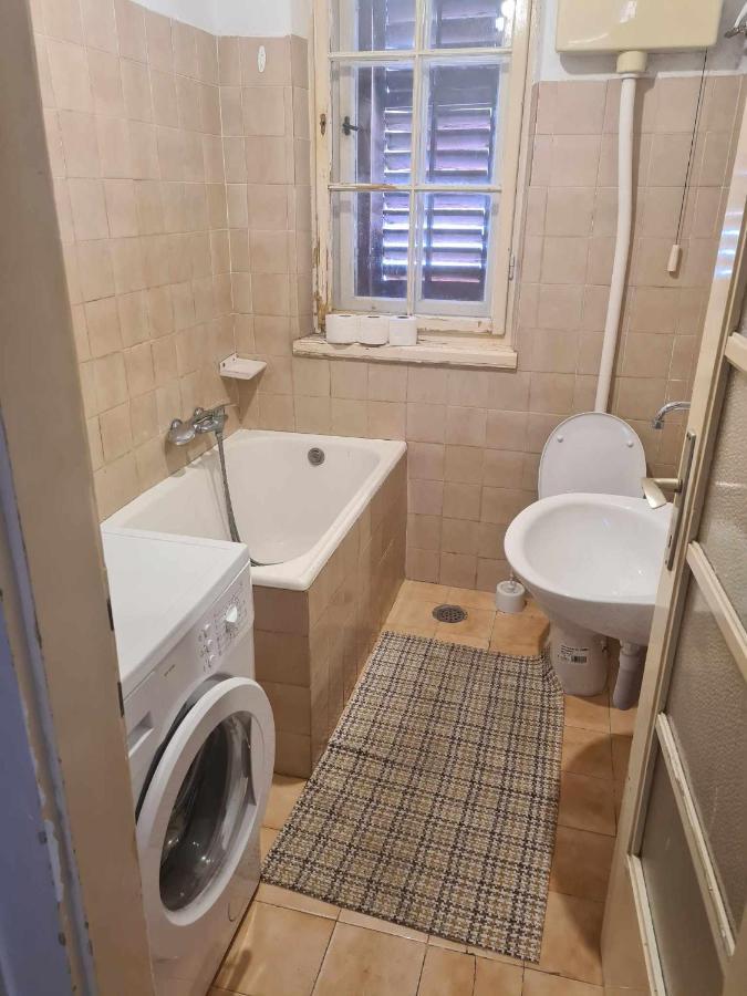 Rooms Mitnicka Split Exterior photo